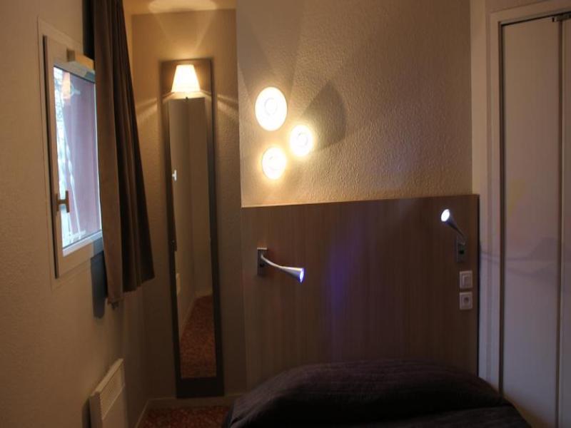 Welcomotel Coignières Kültér fotó